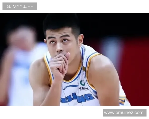 方硕：从青年才俊到篮球场上的领军人物，如何塑造自己的职业生涯与未来发展